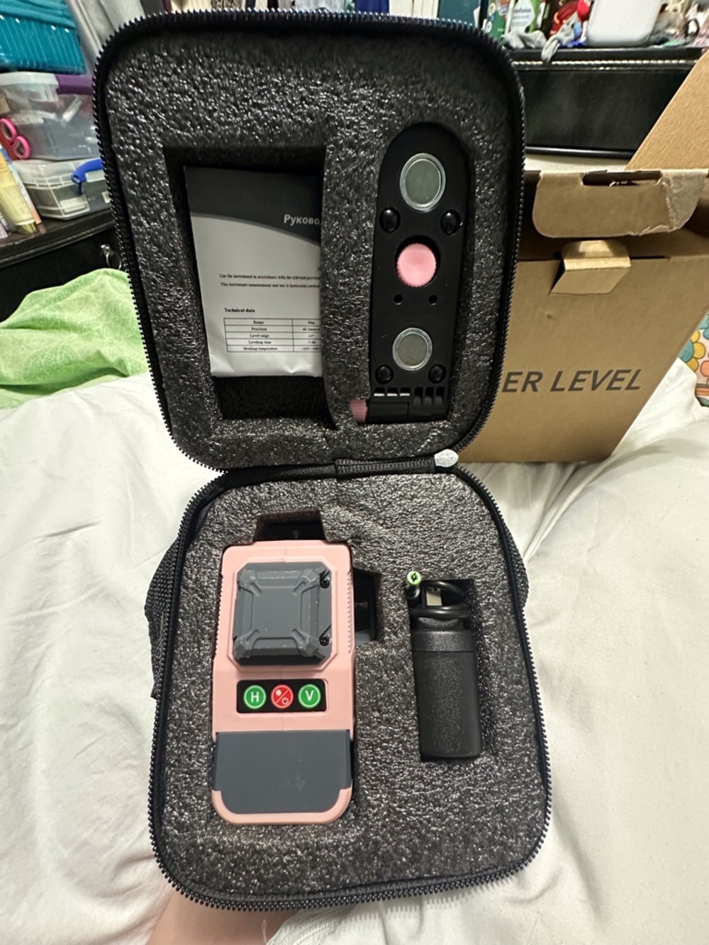 Laser Level 360 Cross Line Laser, Self Leveling, Picture Hanging, Paowafol